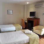 Carlos V Hotel 2*